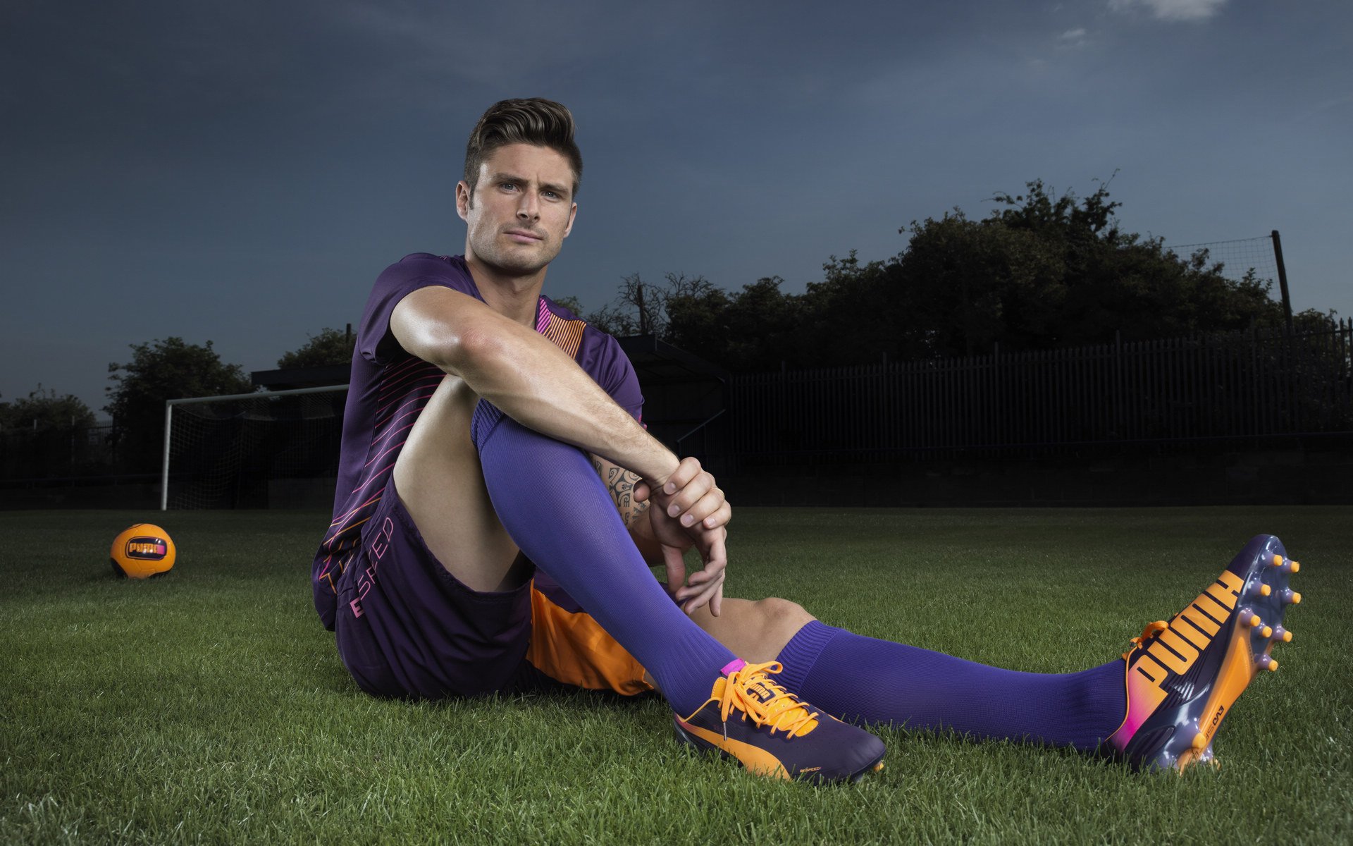 争夺战：各大联赛冲刺阶段的焦点战役汇总，争夺战是什么